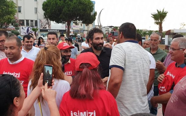 BARIŞ ATAY, BELEDİYE İŞÇİLERİNE DESTEK İÇİN ALİAĞA'DA..