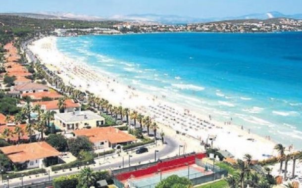 ÇEŞME'DE ORTALAMA YAZLIK FİYATLARI, 1 MİLYONU GEÇTİ..