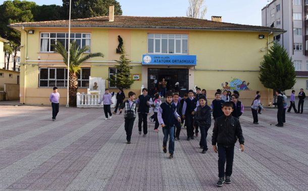PSİKOLOG BAYRAM ŞİMŞEK’TEN KARNE ÖNCESİ AİLELERE ÖNERİLER..