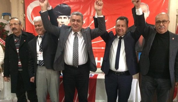 BERGAMA CHP'DE, YOLA CANBAZ'LA DEVAM..