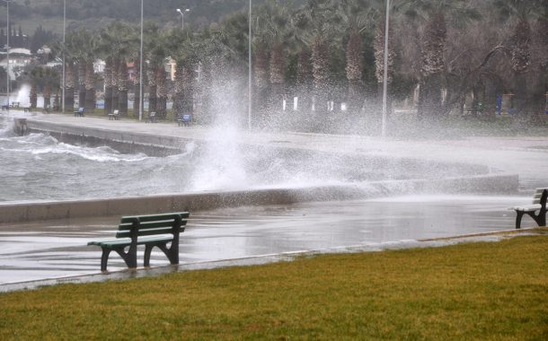 METEOROLOJİ'DEN ALİAĞA İÇİN KUVVETLİ LODOS UYARISI!