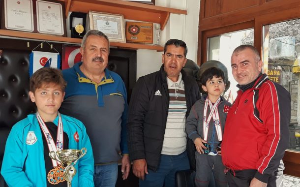 FOÇA'LI MİNİK SPORCULARDAN TEŞEKKÜR VE VEFA ZİYARETİ..