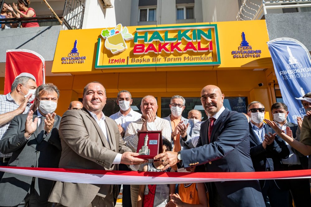 BÜYÜKŞEHİRDEN DEPREMZEDELERE YENİ DESTEK PAKETLERİ.. BÜYÜKŞEHİRDEN DEPREMZEDELERE YENİ DESTEK PAKETLERİ..