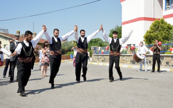 Aliağa Tüpraş Halk Eğitimi Merkezi’nde El Emeği Ürünler Görücüye Çıktı..