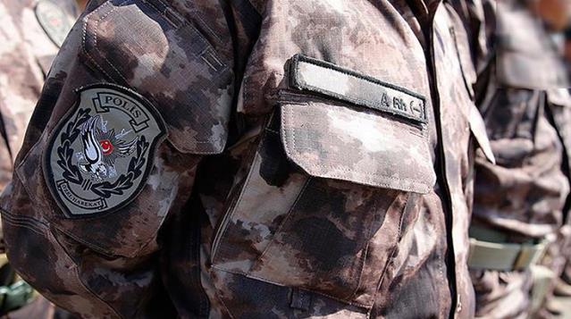 ÖZEL HAREKAT POLİSLERİMİZE FÜZE’Lİ SALDIRI, 1 ŞEHİT, 1’İ AĞIR 3 YARALI… ÖZEL HAREKAT POLİSLERİMİZE FÜZE’Lİ SALDIRI, 1 ŞEHİT, 1’İ AĞIR 3 YARALI…