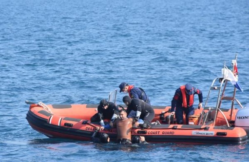 SADECE HAYAT KURTARMIYORLAR, DENİZ TABANINI DA TEMİZLİYORLAR…