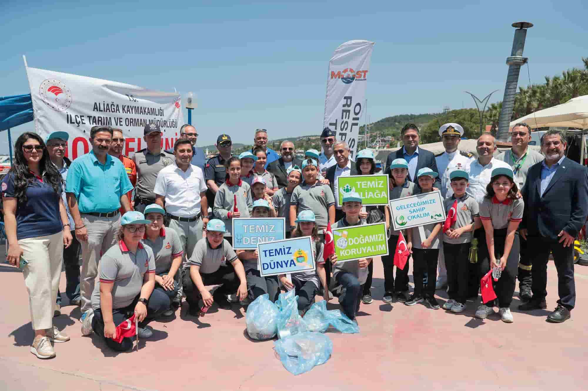 Aliağa’da ‘Temiz Çevre Temiz Dünya’ Temalı Deniz Temizliği… Aliağa’da ‘Temiz Çevre Temiz Dünya’ Temalı Deniz Temizliği…