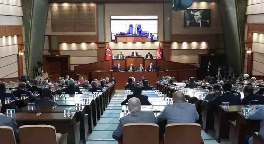 AKP’Lİ ÜYELER ÖNCE CANBOLAT’IN İMAMOĞLU İLE İLGİLİ İDDİALARINI DİNLETTİLER, SONRA DA SORU ÖNERGESİ VERDİLER.. AKP’Lİ ÜYELER ÖNCE CANBOLAT’IN İMAMOĞLU İLE İLGİLİ İDDİALARINI DİNLETTİLER, SONRA DA SORU ÖNERGESİ VERDİLER..