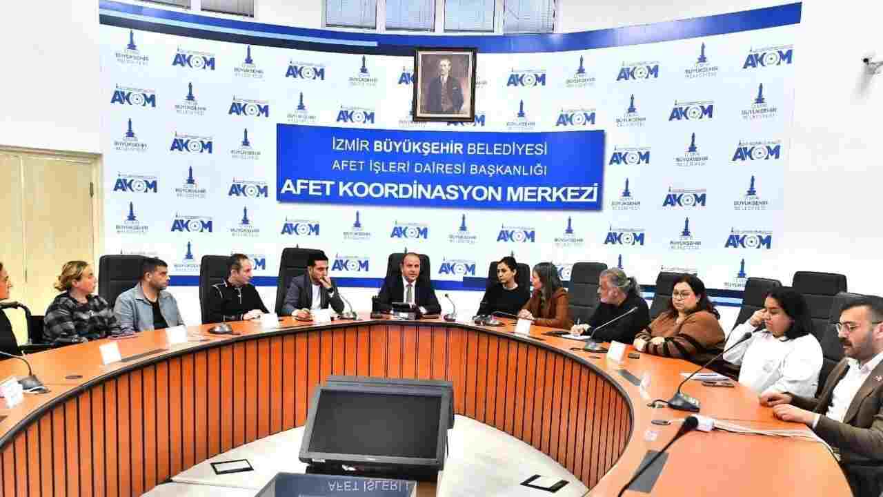 BÜYÜKŞEHİR İZMİR’İ AFETLERE HAZIRLAYACAK… BÜYÜKŞEHİR İZMİR’İ AFETLERE HAZIRLAYACAK…