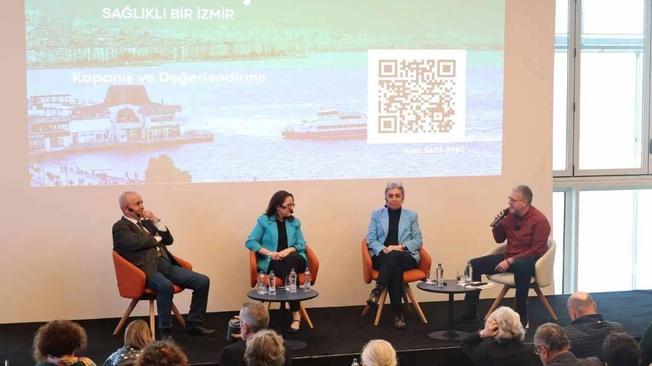 İZPA’DAN: “İZMİR’İN GELECEĞİ İÇİN SAĞLIKLI BİR İZMİR “PANELİ…” İZPA’DAN: “İZMİR’İN GELECEĞİ İÇİN SAĞLIKLI BİR İZMİR “PANELİ…”