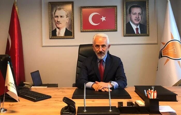 AKP’Lİ MECLİS ÜYESİNDEN İMAMOĞLU İSTİFASI!… AKP’Lİ MECLİS ÜYESİNDEN İMAMOĞLU İSTİFASI!…