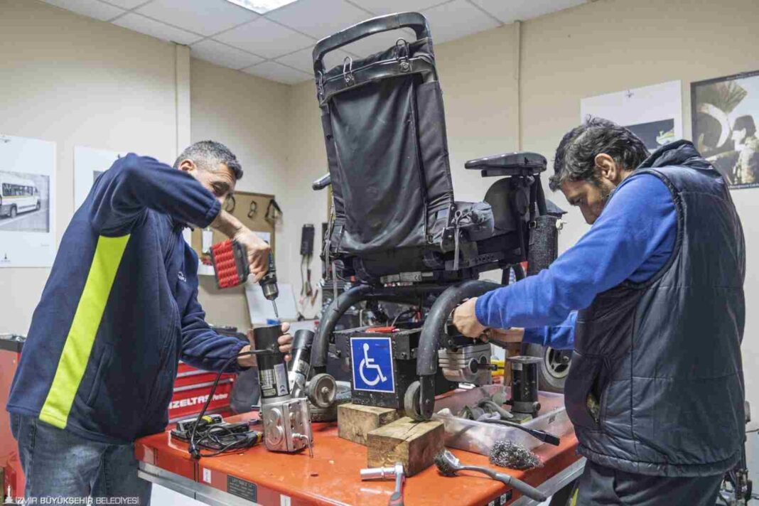 İZMİR BÜYÜKŞEHİR’DEN “ÖZGÜRLÜK İSTASYONU…”