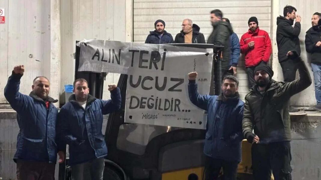 MİGROS DEPO İŞÇİLERİNİN EYLEMİ ANLAŞMAYLA SONUÇLANDI…