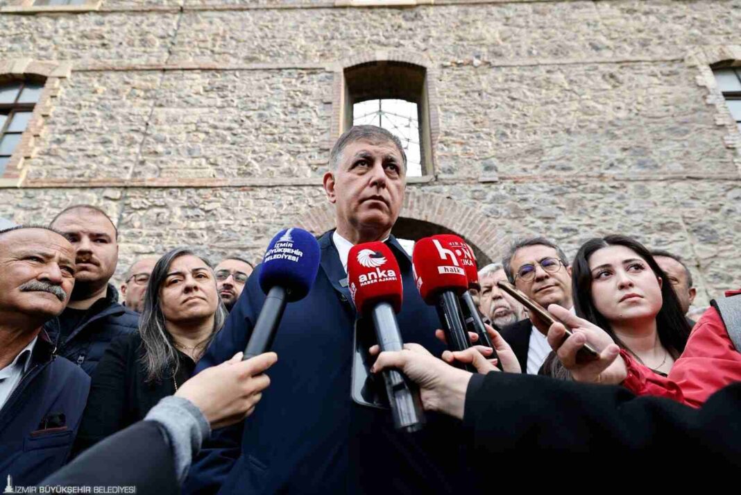 BAŞKAN TUGAY: “İZMİR’İN HAKKINI SONUNA KADAR SAVUNACAĞIZ…” BAŞKAN TUGAY: “İZMİR’İN HAKKINI SONUNA KADAR SAVUNACAĞIZ…”