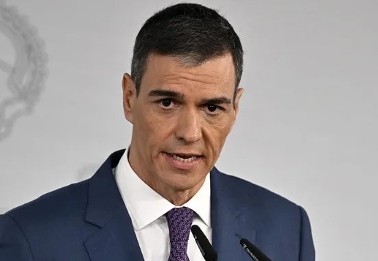 BİR TEK İSPANYA BOYUN EĞMEDİ, TRUMP TEHDİT ETTİ, SANCHEZ VİTES YÜKSELTTİ!… BİR TEK İSPANYA BOYUN EĞMEDİ, TRUMP TEHDİT ETTİ, SANCHEZ VİTES YÜKSELTTİ!…