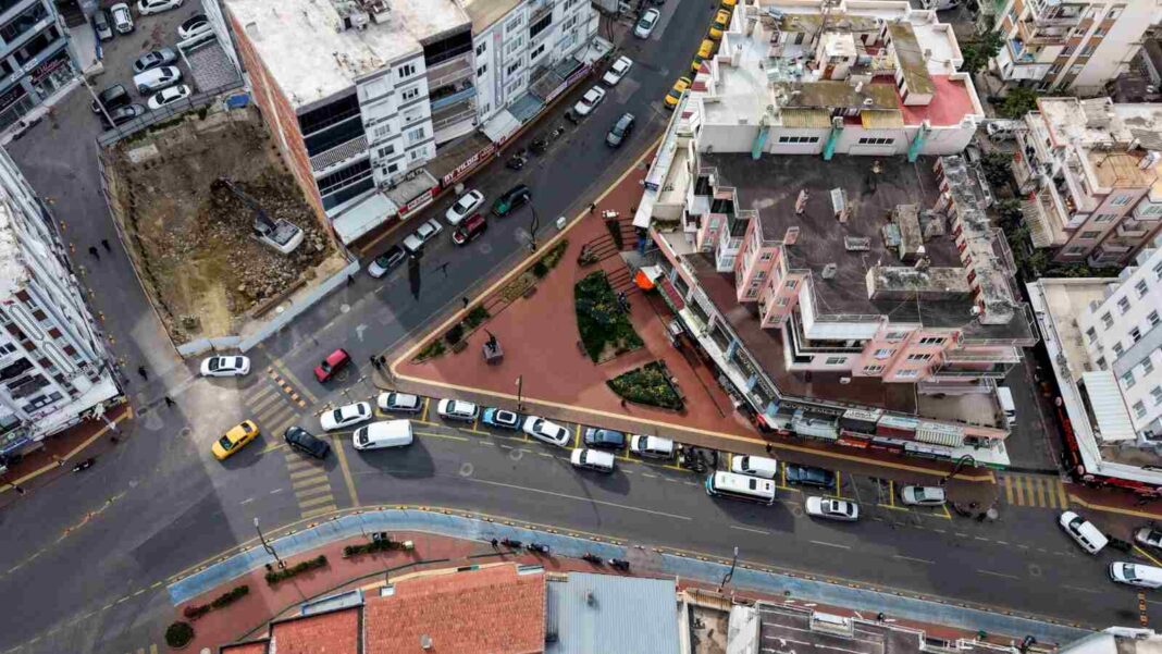 Aliağa’da Ücretli Otopark Uygulaması Başlıyor… Aliağa’da Ücretli Otopark Uygulaması Başlıyor…