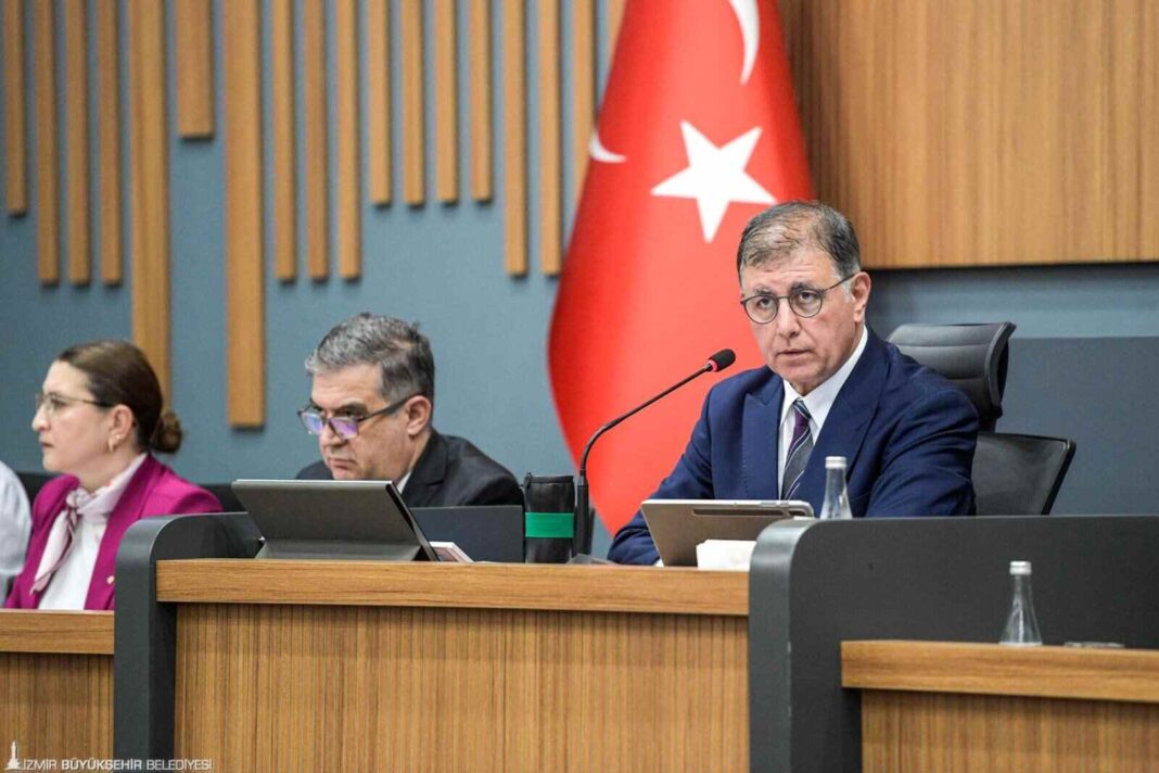 “İzmir Dezenformasyon Baskısı Altındadır…” “İzmir Dezenformasyon Baskısı Altındadır…”
