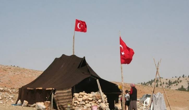 MESUT GENÇ: “TOROS’LARDA YÖRÜK ÇADIRI…” MESUT GENÇ: “TOROS’LARDA YÖRÜK ÇADIRI…”