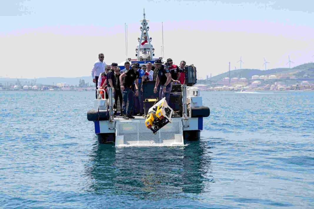 Aliağa Körfezi’nde Yapay Resifler Rov İle İncelendi… Aliağa Körfezi’nde Yapay Resifler Rov İle İncelendi…