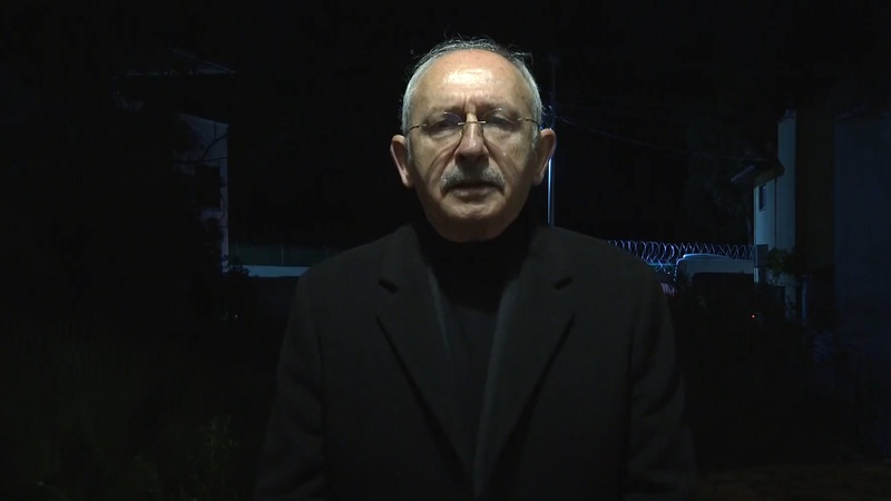 NİKAH ŞAHİTLİĞİNİ YAPTIĞI PERSONELİ DE İŞTEN ÇIKARDI, PERSONEL KIYIMINA DEVAM ETTİ!… NİKAH ŞAHİTLİĞİNİ YAPTIĞI PERSONELİ DE İŞTEN ÇIKARDI, PERSONEL KIYIMINA DEVAM ETTİ!…