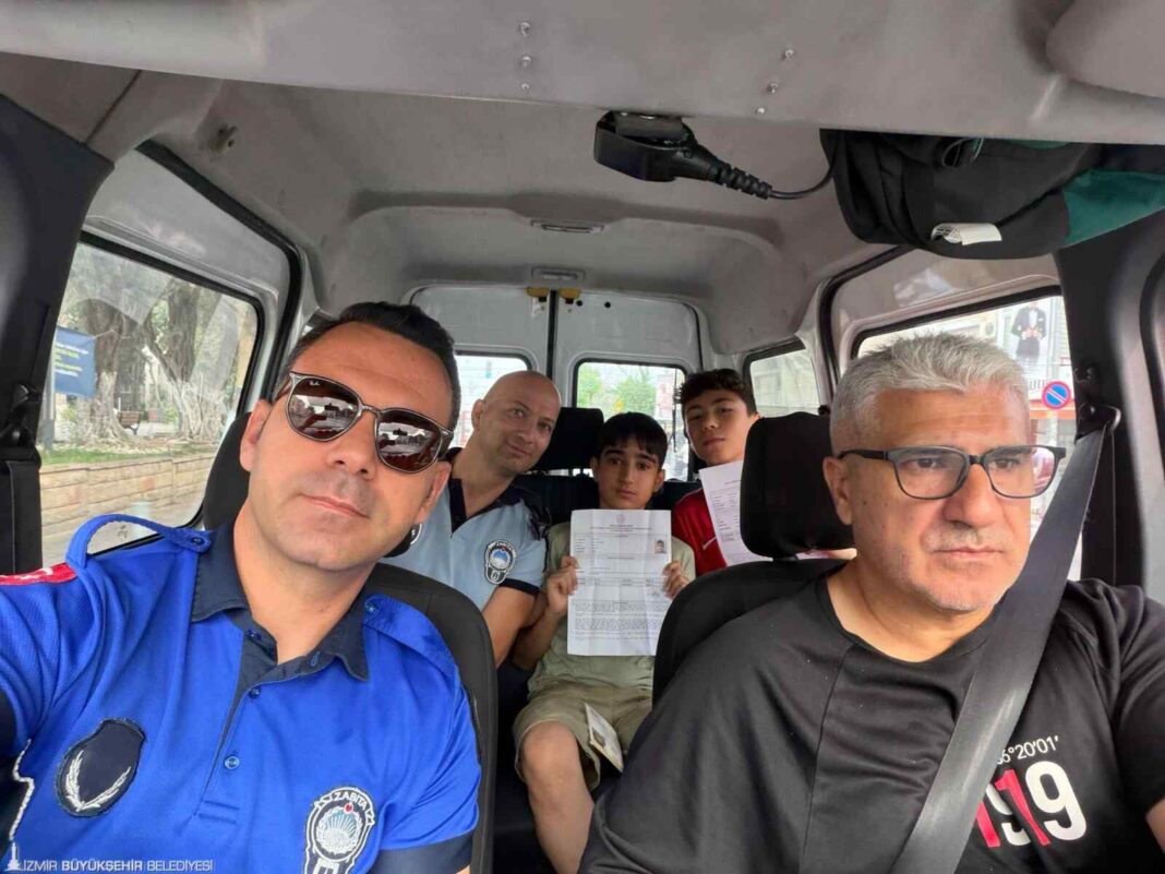 İzmir Büyükşehir Belediyesi’nden Öğrencilere LGS Desteği… İzmir Büyükşehir Belediyesi’nden Öğrencilere LGS Desteği…