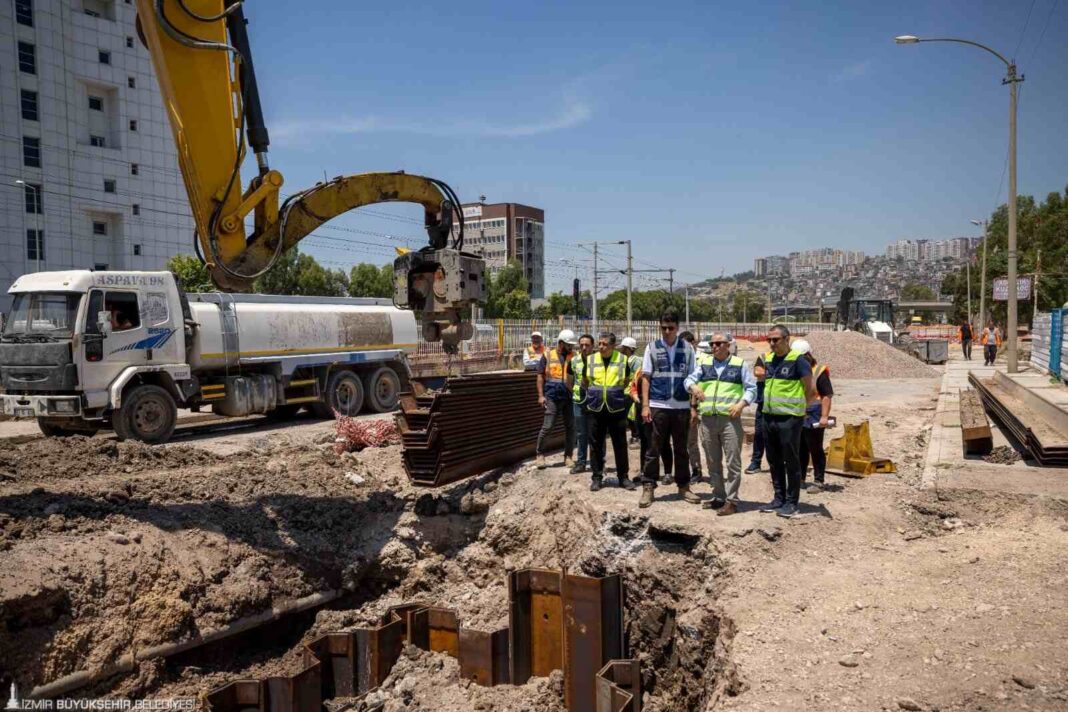İzmir’de 3 Milyar Liralık Alt Yapı Dönüşümü Sürüyor… İzmir’de 3 Milyar Liralık Alt Yapı Dönüşümü Sürüyor…