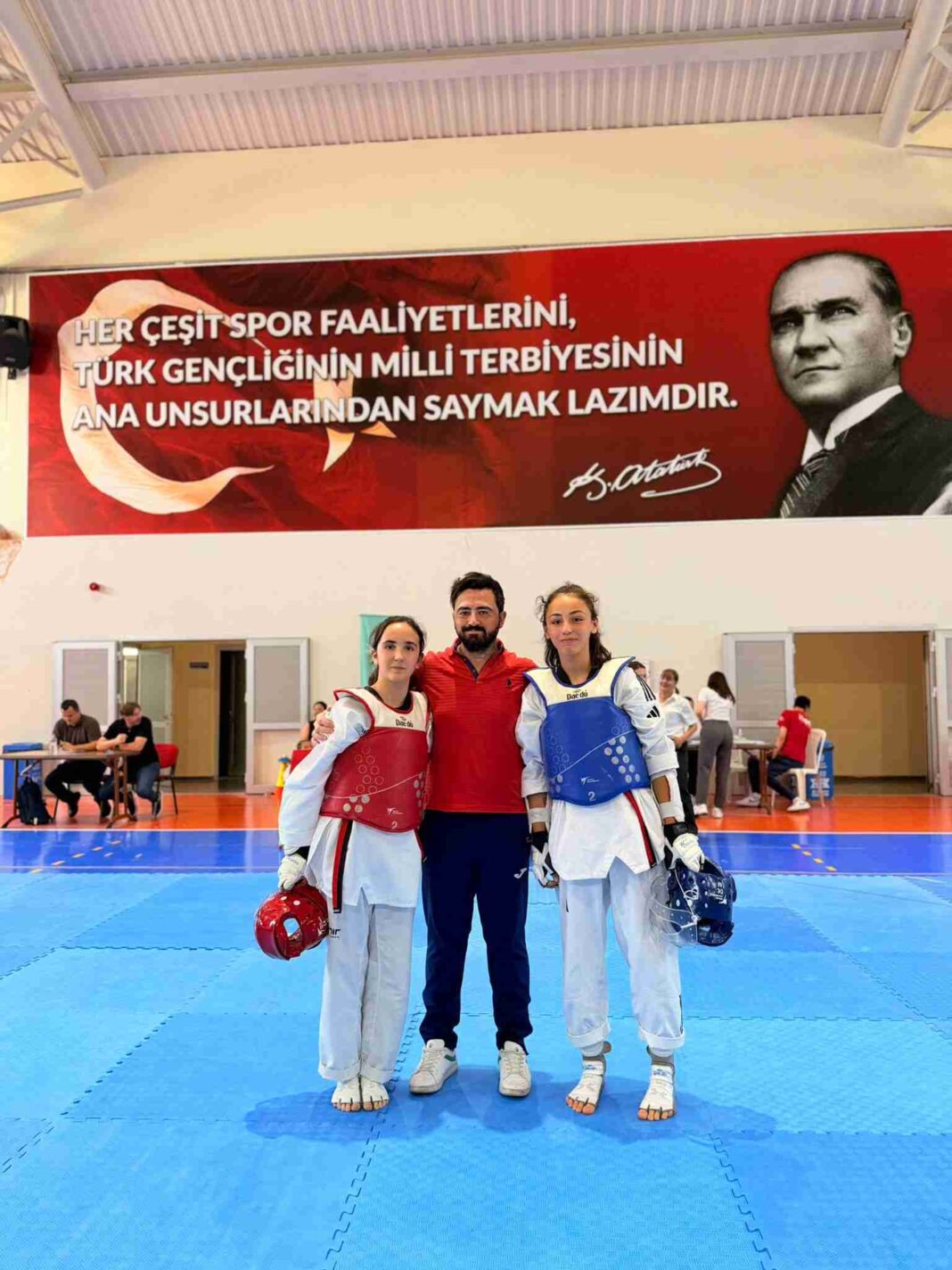 Minikler İzmir Şampiyonası’nda AGM Spor Kulübü Başarısı… Minikler İzmir Şampiyonası’nda AGM Spor Kulübü Başarısı…