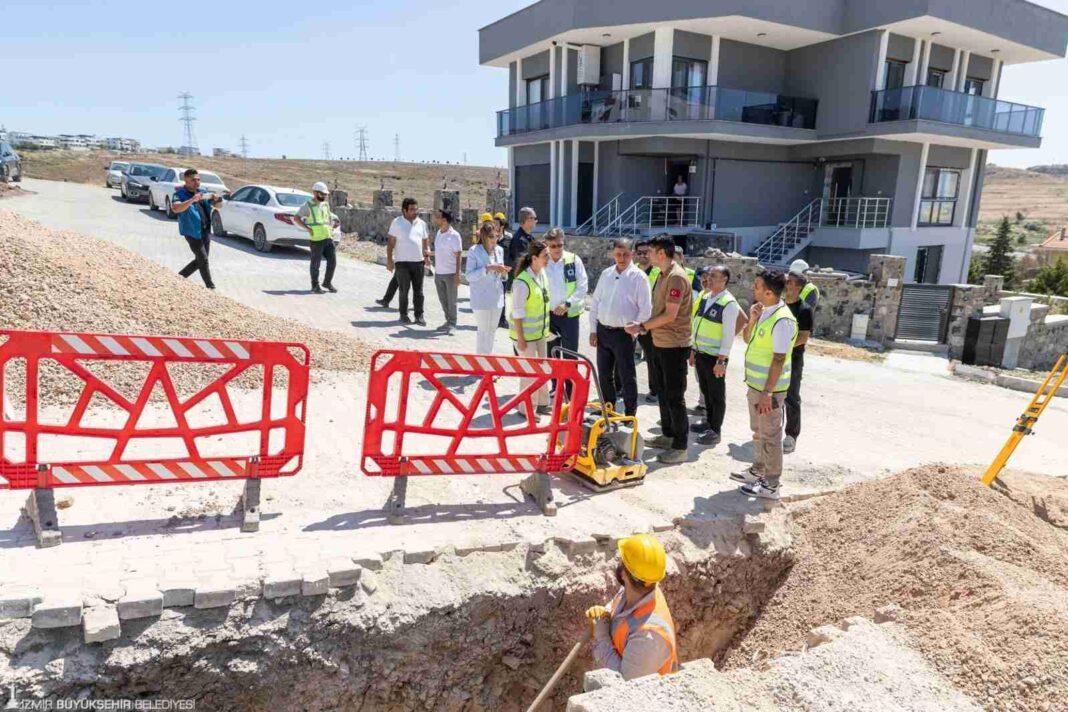 Başkan Tugay: “Aliağa’nın Altyapı Sorununu Kalıcı Olarak Çözüyoruz…” Başkan Tugay: “Aliağa’nın Altyapı Sorununu Kalıcı Olarak Çözüyoruz…”