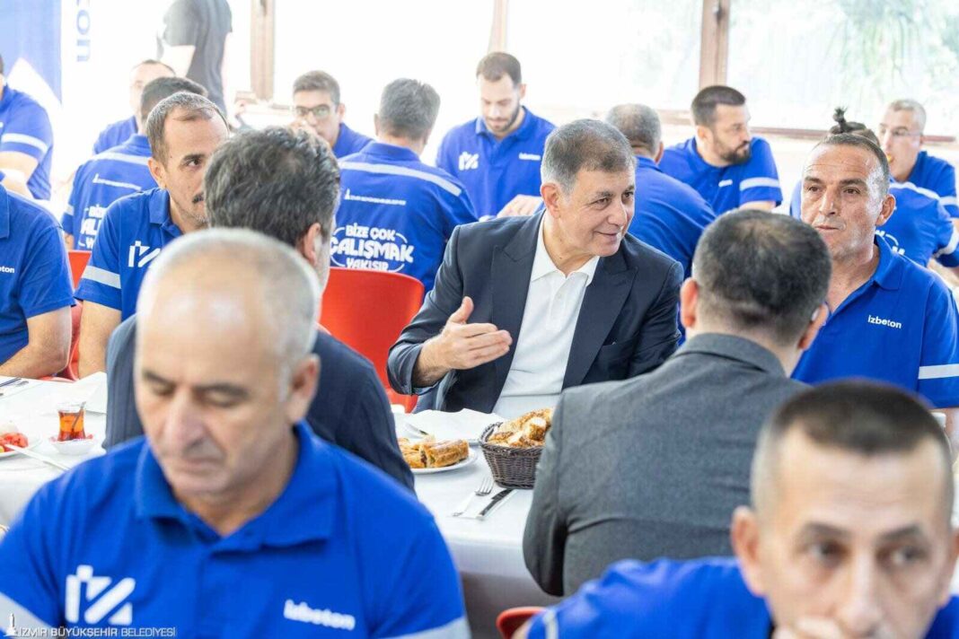 Başkan Tugay: “Birlikte Her Zorluğu Aşacağız…” Başkan Tugay: “Birlikte Her Zorluğu Aşacağız…”