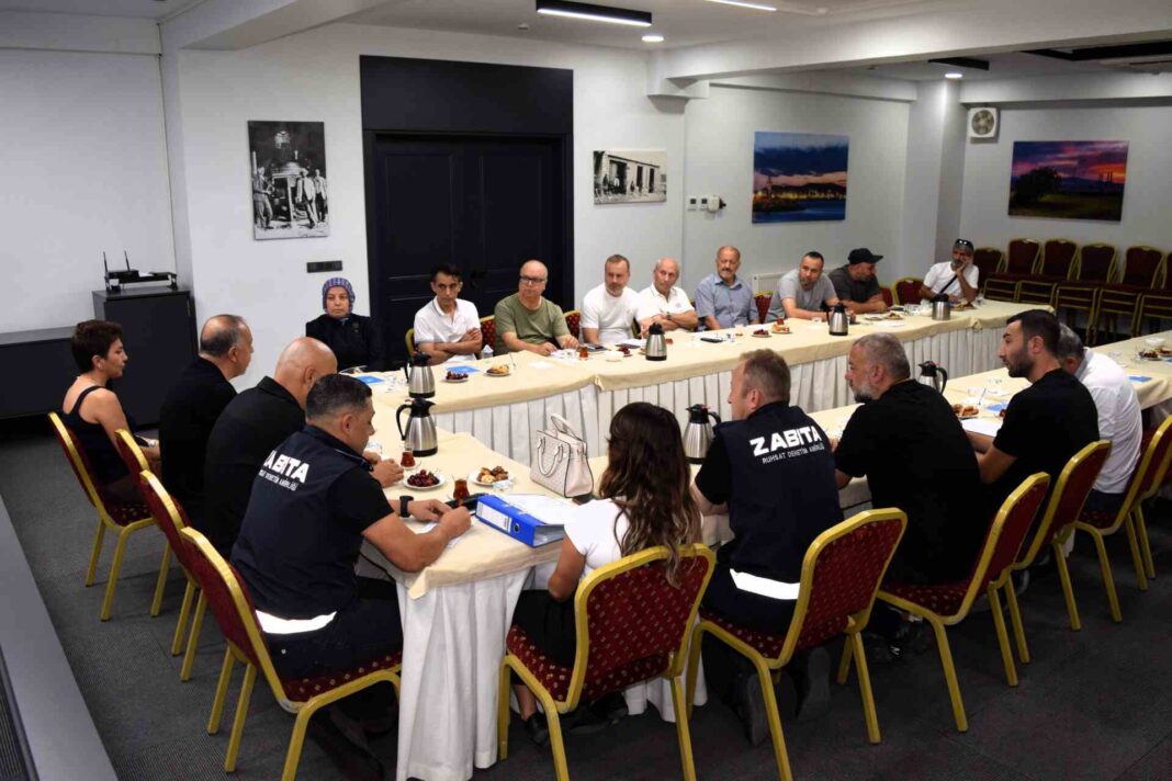 ALİAĞA’DA FIRINCILIK VE UNLU MAMULLER SEKTÖRÜNÜN SORUNLARI VE ÇÖZÜM ÖNERİLERİ DEĞERLENDİRİLDİ… ALİAĞA’DA FIRINCILIK VE UNLU MAMULLER SEKTÖRÜNÜN SORUNLARI VE ÇÖZÜM ÖNERİLERİ DEĞERLENDİRİLDİ…