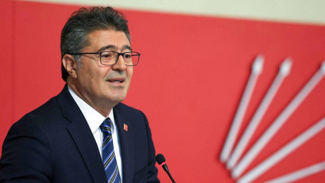 AYTEKİN: “MEŞRUİYETİNİ MAHKEMEDEN ALAN BU CUNTAYA EYVALLAHIMIZ YOK!…” AYTEKİN: “MEŞRUİYETİNİ MAHKEMEDEN ALAN BU CUNTAYA EYVALLAHIMIZ YOK!…”