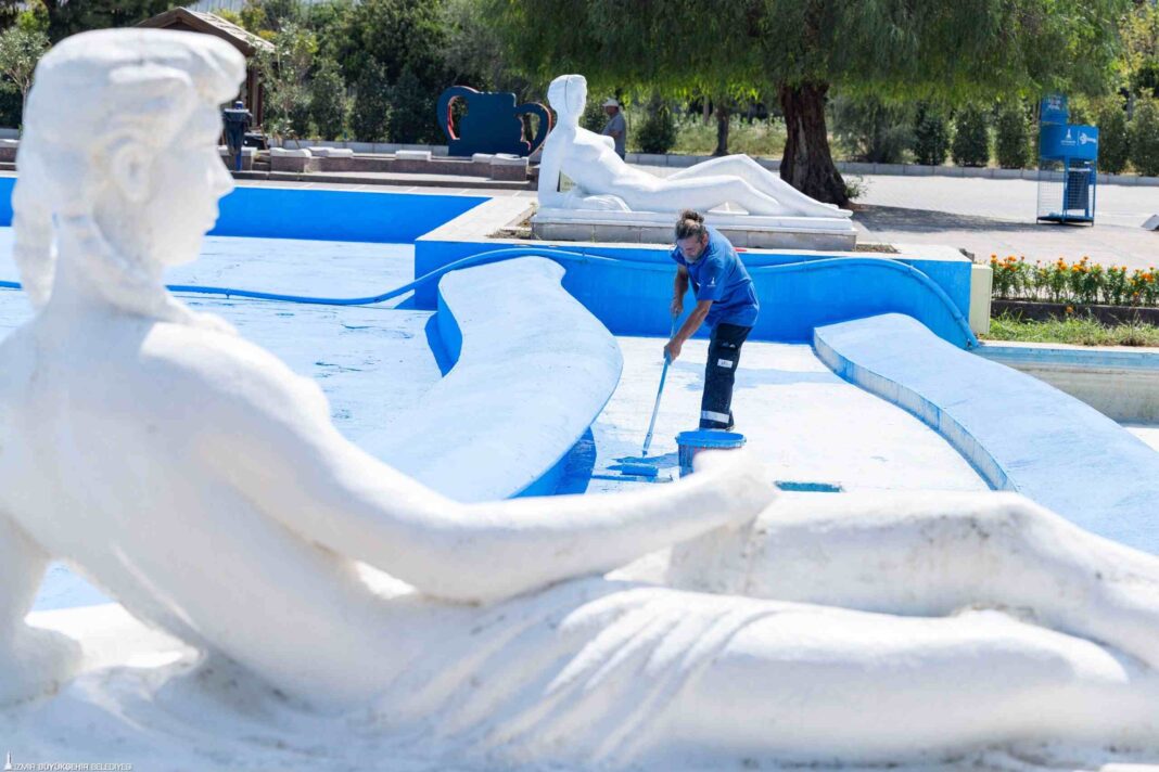 95. İzmir Enternasyonal Fuarı Öncesi Kültürpark’ta Hazırlıklar Hız Kazandı… 95. İzmir Enternasyonal Fuarı Öncesi Kültürpark’ta Hazırlıklar Hız Kazandı…