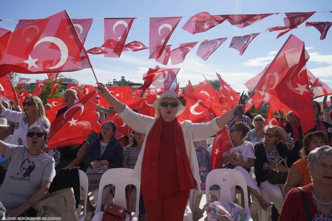 30 Ağustos Coşkusu İzmir’in Dört Yanını Saracak… 30 Ağustos Coşkusu İzmir’in Dört Yanını Saracak…