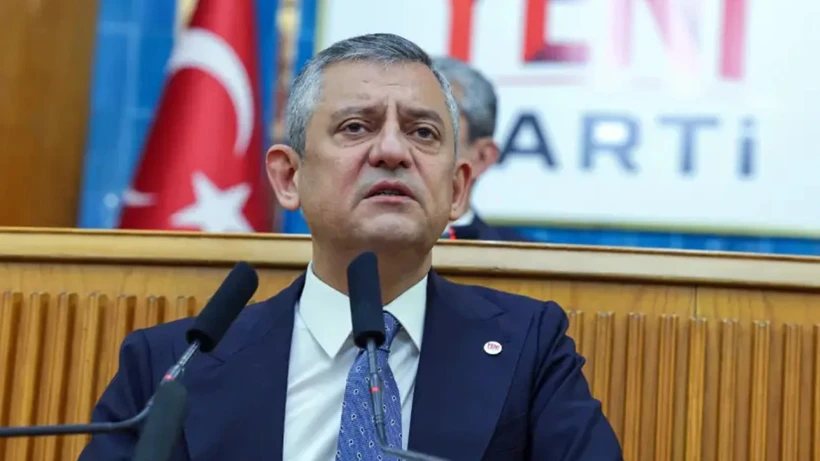 ÖZGÜR ÖZEL YENİ PARTİNİN YOL HARİTASINI AÇIKLADI… ÖZGÜR ÖZEL YENİ PARTİNİN YOL HARİTASINI AÇIKLADI…