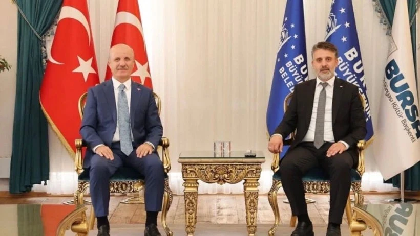AK PARTİLİ BAŞKAN GÖREVE GELDİ, ATATÜRK POSTERİ ORTADAN KALKTI!… AK PARTİLİ BAŞKAN GÖREVE GELDİ, ATATÜRK POSTERİ ORTADAN KALKTI!…