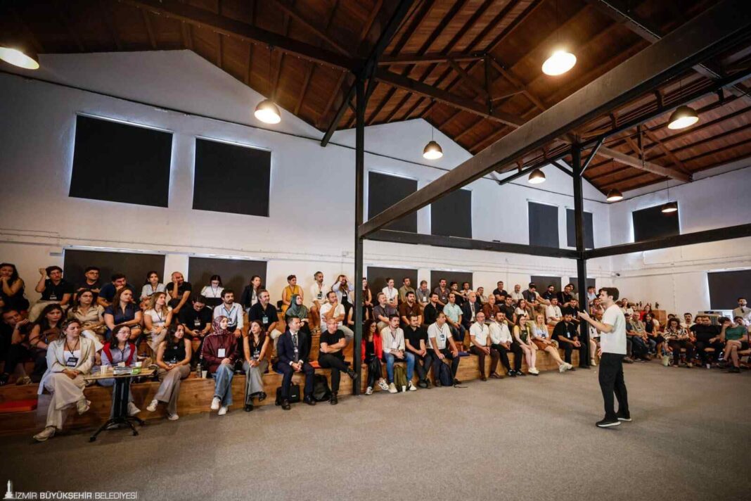 İzmir’de Yapay Zeka İçin Yeni İş Birlikleri… İzmir’de Yapay Zeka İçin Yeni İş Birlikleri…