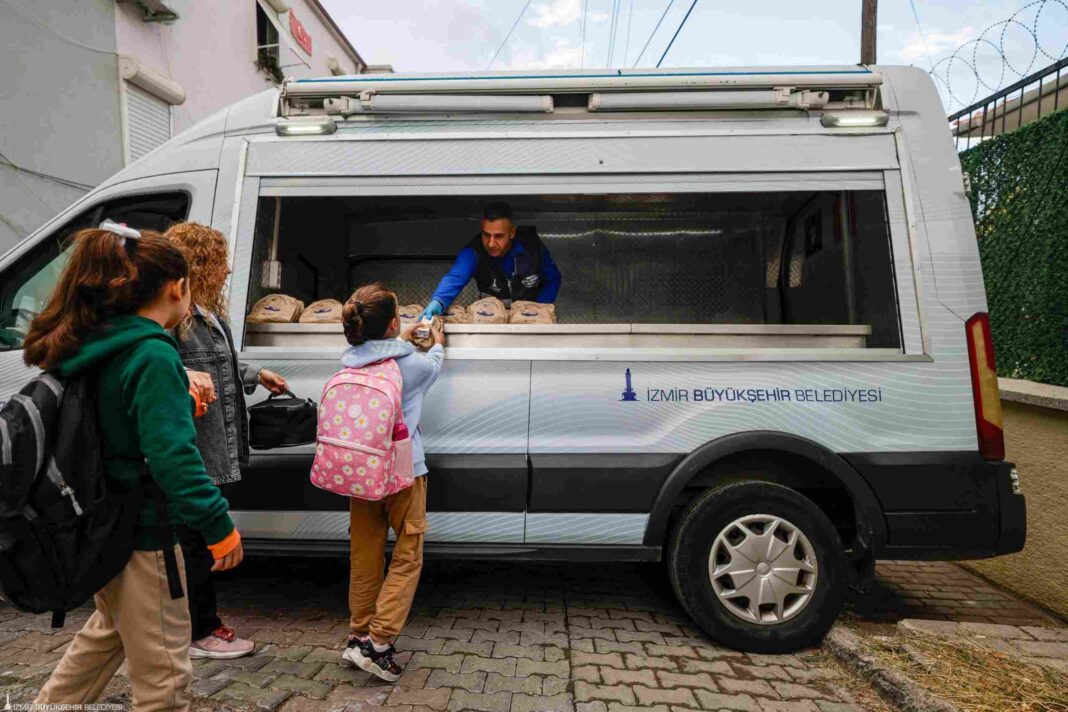 Velilerin Gönlü Rahat, Miniklerin Karnı Tok… Velilerin Gönlü Rahat, Miniklerin Karnı Tok…