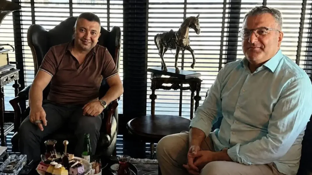 CEM KÜÇÜK SORUŞTURMASINDA İŞ İNSANI SERDAR ÖZYURT’A TUTUKLAMA… CEM KÜÇÜK SORUŞTURMASINDA İŞ İNSANI SERDAR ÖZYURT’A TUTUKLAMA…